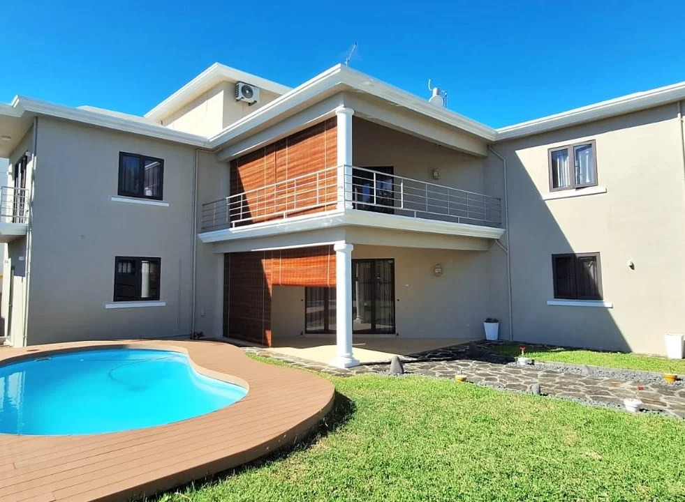 Big Family Villa for sale in Grand-Gaube 1