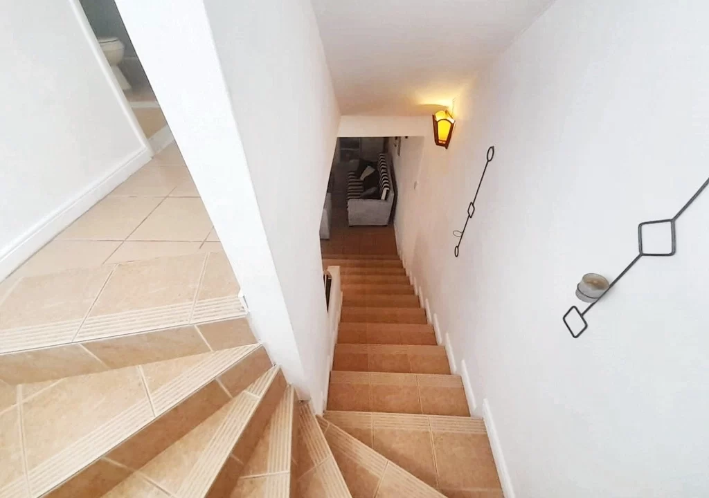 3 bedroom furnished villa for rent in Flic en flac 14