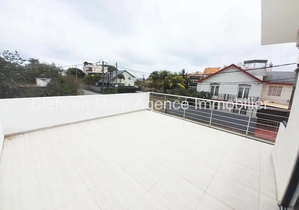 New & Furnished Villa with Swimming Pool – For Rent in Trou aux Biches 13