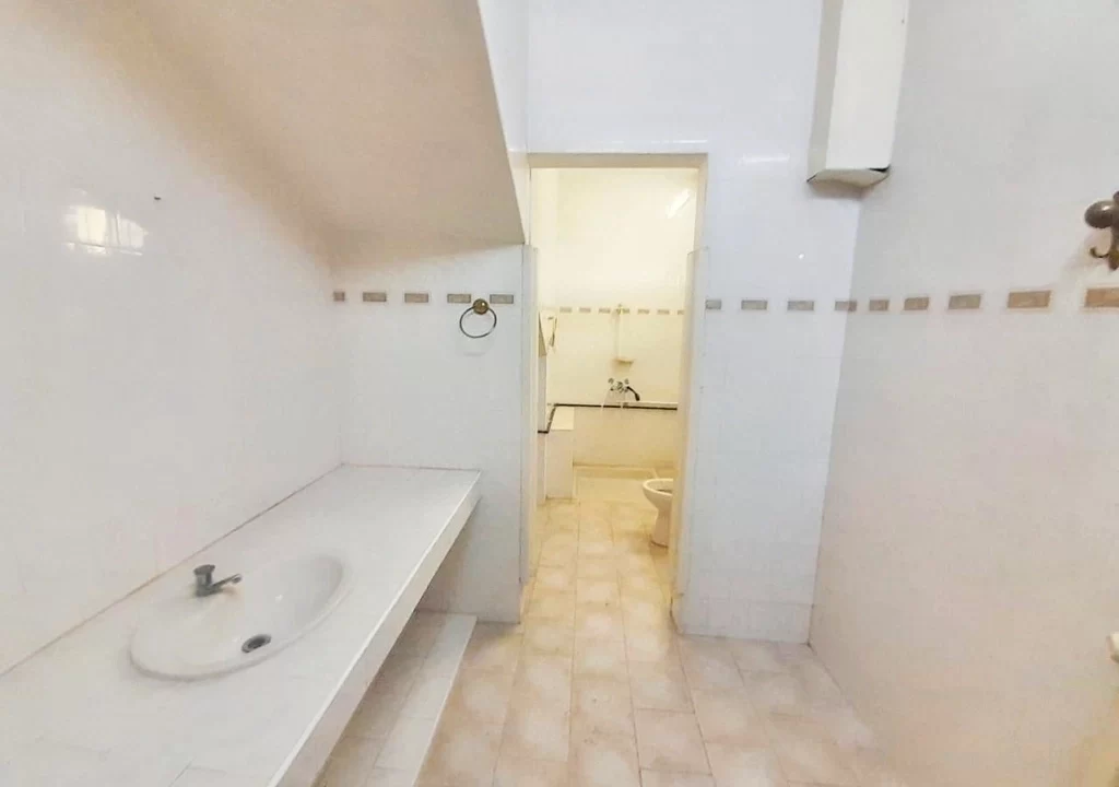 Spacious 4-Bedroom House For Sale In Prime Cap Malheureux 10