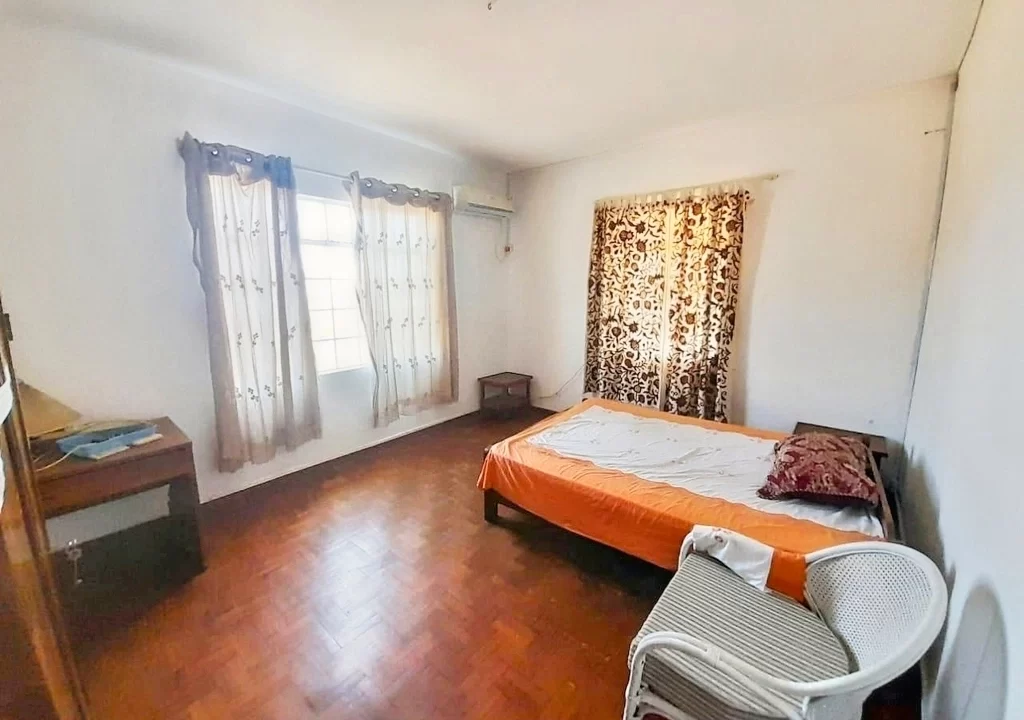 Spacious 4-Bedroom House For Sale In Prime Cap Malheureux 11