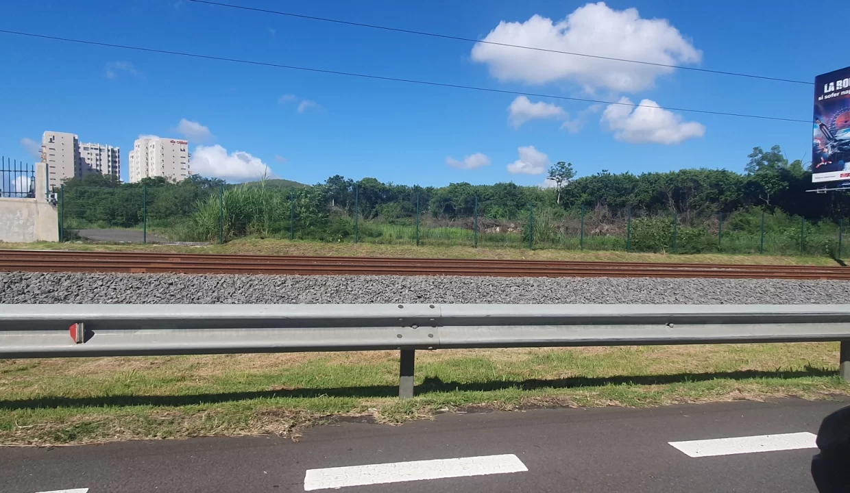 Commercial Land for Sale – 88 Perches, Phoenix 6