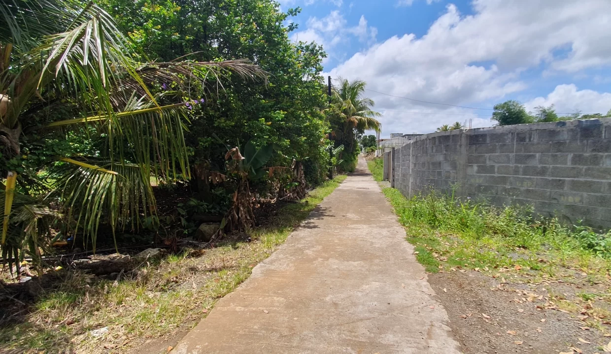 LAND FOR SALE AT GROS BILLOT NEW GROVE 4