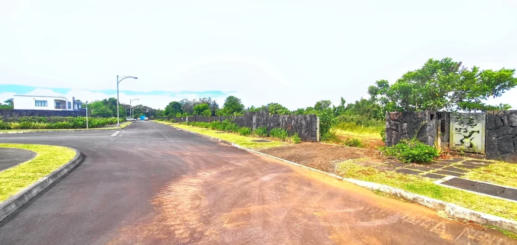Residential Land for Sale – Morcellement Aurea, Bois de Natte