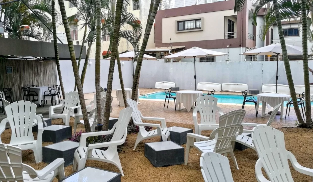 Exceptional Investment Opportunity in Quatre Bornes Luxurious Resort Hotel for Sale! 20