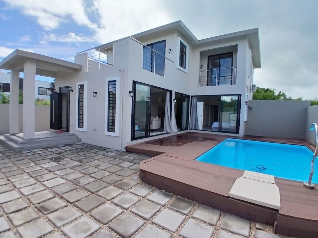  BRAND NEW MODERN VILLA FOR RENT IN TROU AUX BICHES (Morc. Ramdanee)