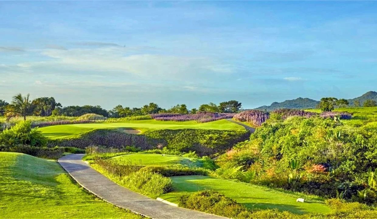 FOR SALE – 25 Residential Land in Avalon Golf Estate, Bois Chéri 12