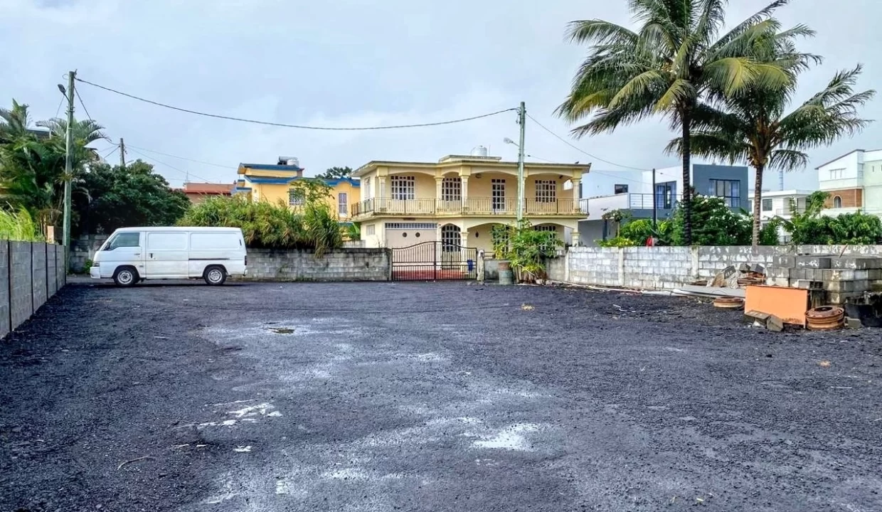 Commercial Space For Rent - Bassin Quatre Bornes 14