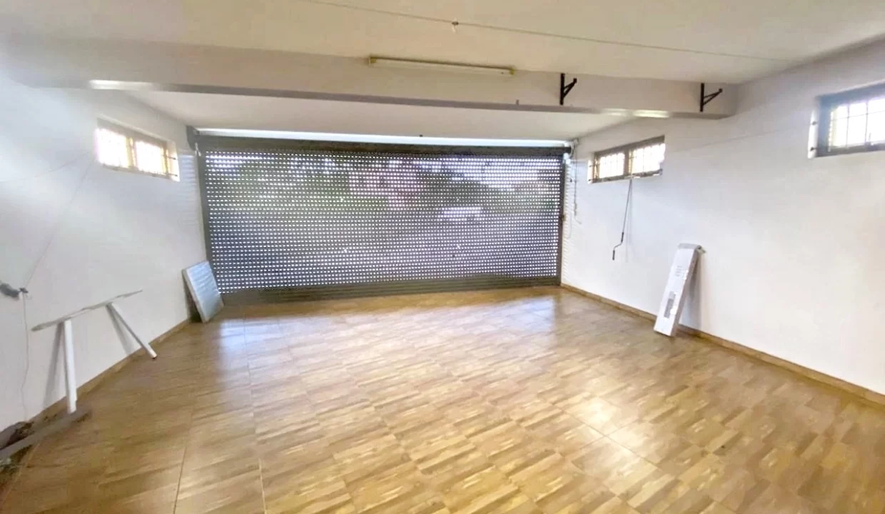 Commercial Space For Rent - Bassin Quatre Bornes 9