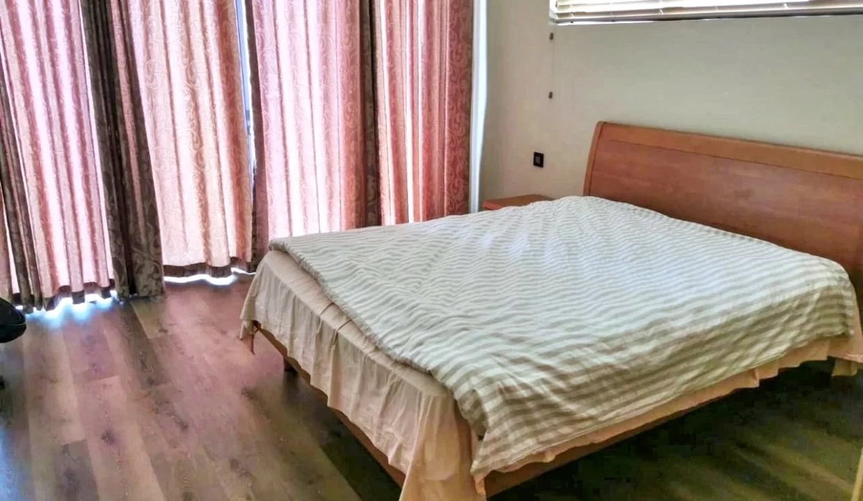 Elegant 3-Bedroom Apartment with Sea & Mountain View’s For Rent in Phoenix 3