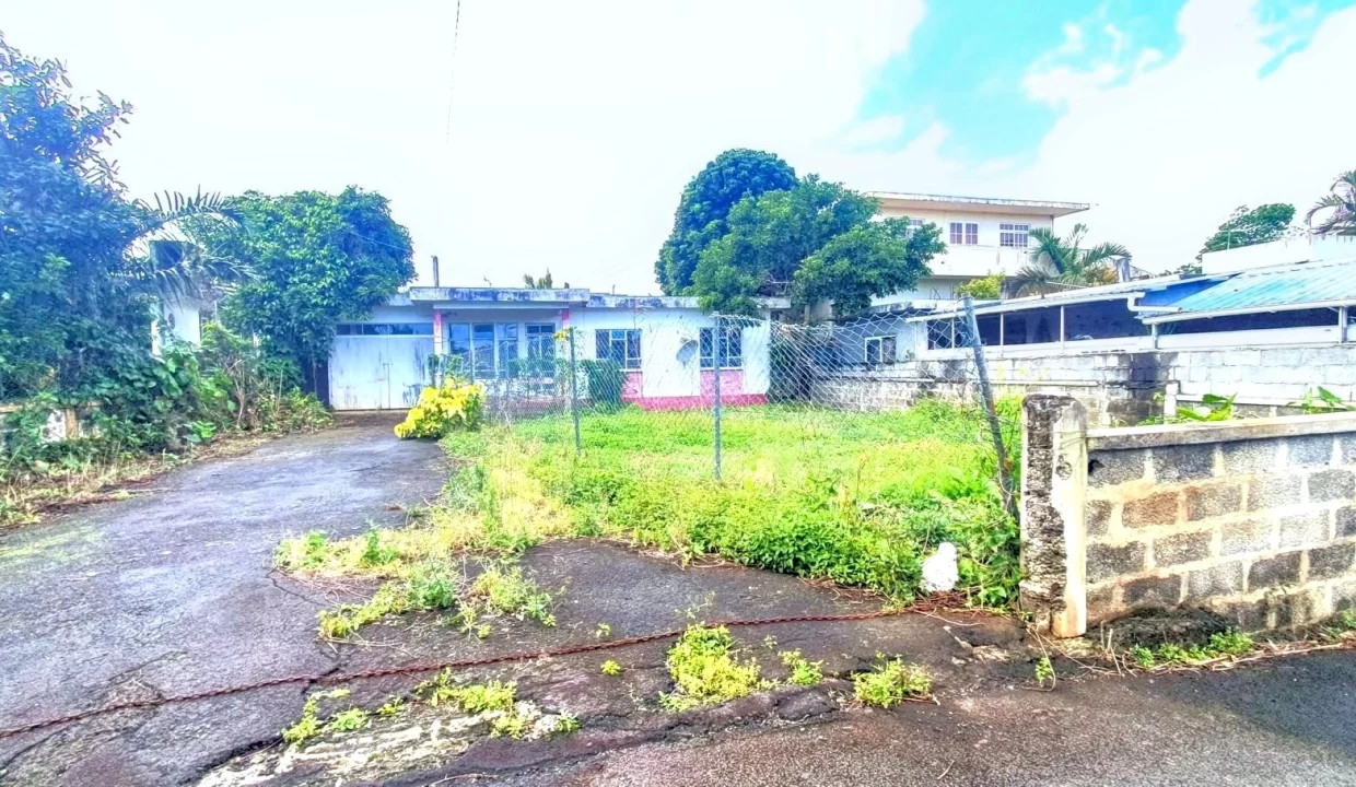 House For Sale In Hollyrood, Vacoas 1