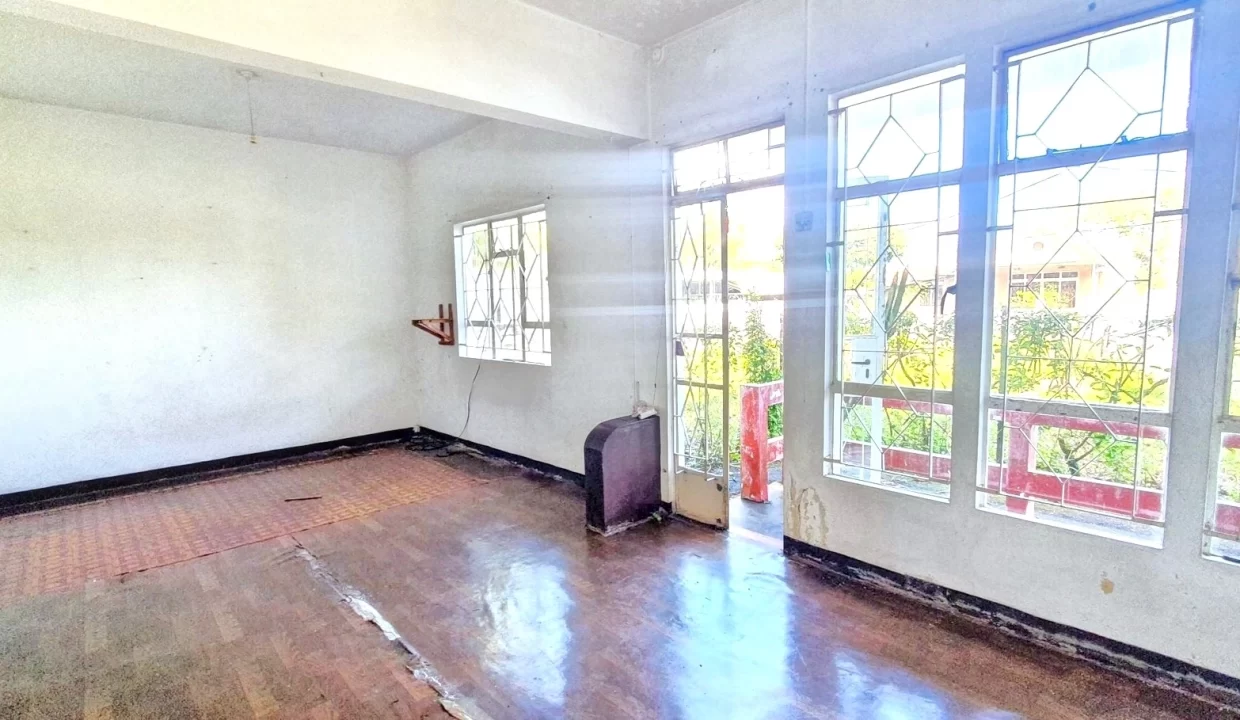 House For Sale In Hollyrood, Vacoas 5