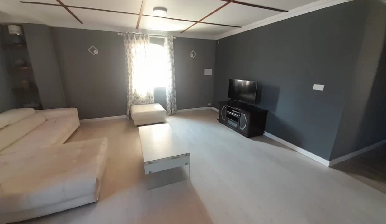 Modern 3-Bedroom Apartment For Rent – Heart Of Port Louis 10