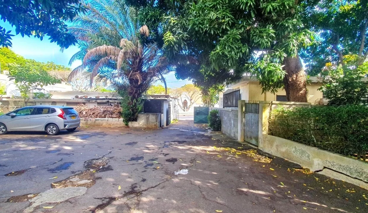 Residential & Commercial Property For Sale - in The Heart Of Beau Bassin 6