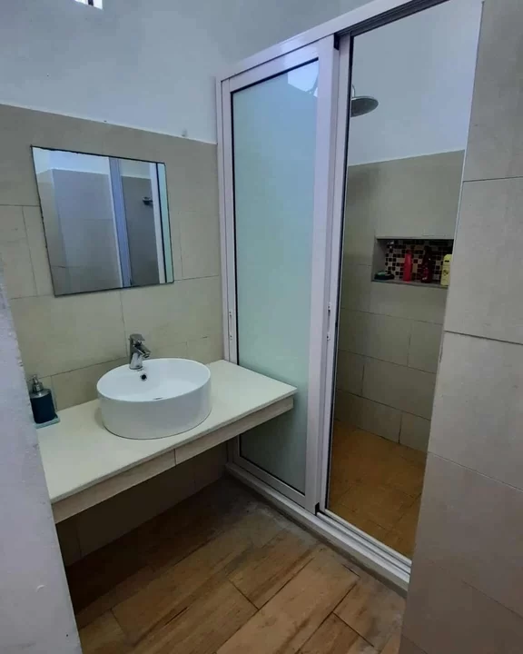 Elegant 4-Bedroom House With A Swimming Pool For Rent In Trou d’Eau Douce 12