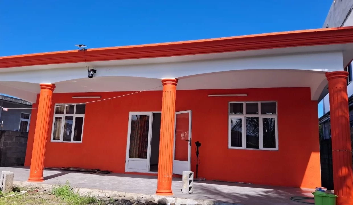 Fully funished House For Rent In Morc Pont Lardier Bel Air 1