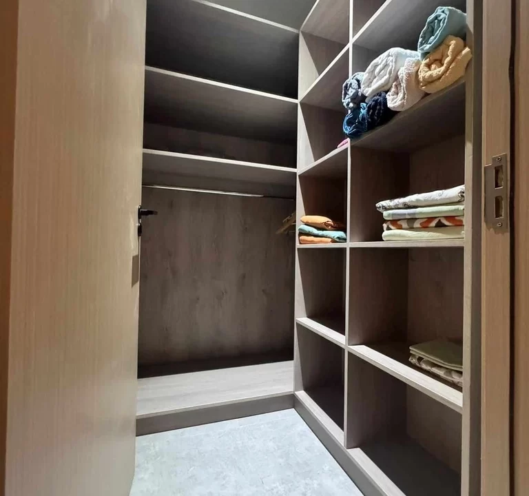 Brand New Luxury 4-Bedroom Duplex with Private Pool & Rooftop Terrace For Rent in Albion 14