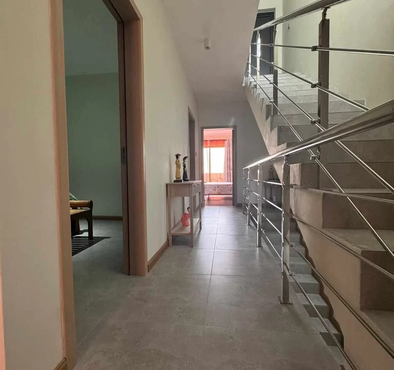 Brand New Luxury 4-Bedroom Duplex with Private Pool & Rooftop Terrace For Rent in Albion 19