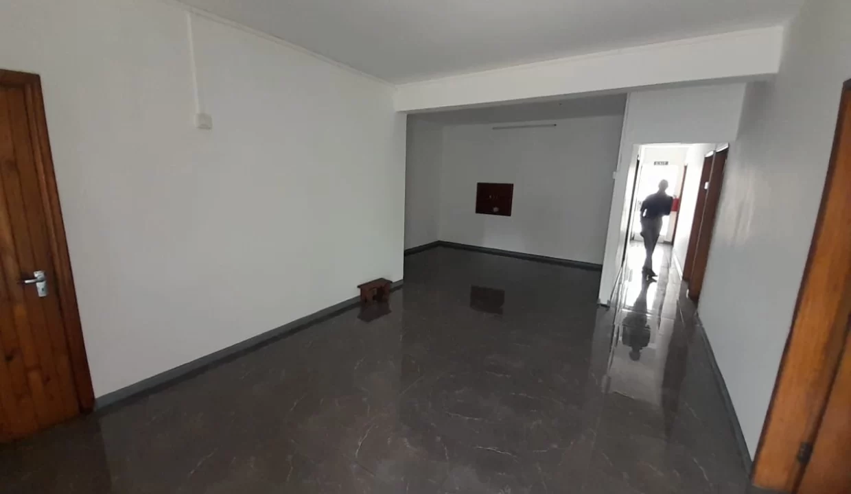 Prime Commercial or Residential Building for Sale in Port Louis 4