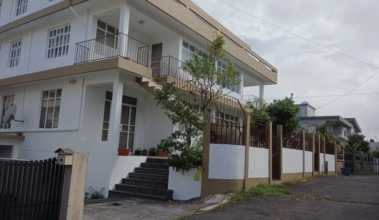 Residential & Commercial Property For Sale - in The Heart Of Beau Bassin 2