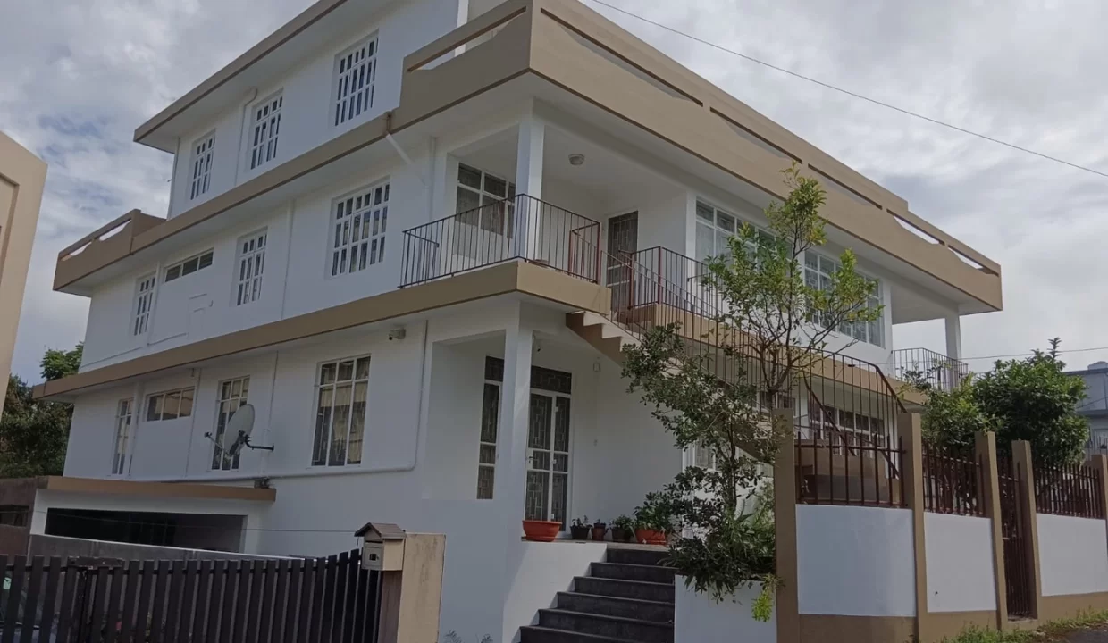 Residential & Commercial Property For Sale - in The Heart Of Beau Bassin 4