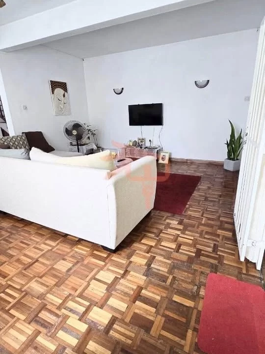 Spacious 3 Bedroom House For Rent – Tamarin 2