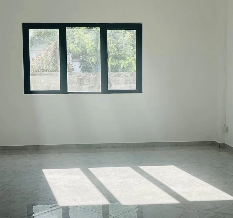 Two-Unit House With Investment Potential for Sale – Quatre Bornes (Near Sodnac) 1