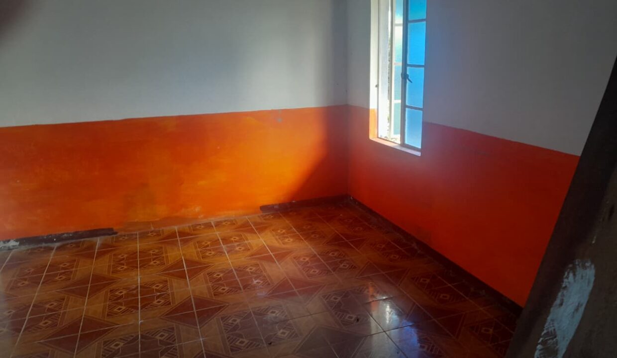 WhatsApp Image 2025-09-10 at 10.48.03