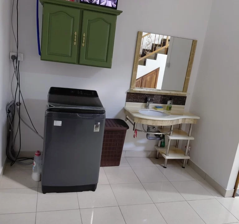 MODERN 6-BEDROOM FULLY FURNISHED HOUSE FOR RENT IN MARE D’ALBERT 7