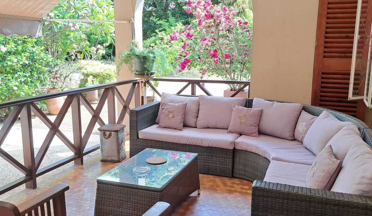 Single-Storey House For Sale In Baie du Tombeau 6