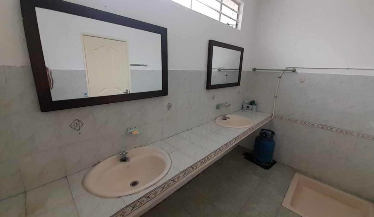 11 perche Beachfront Land With Individual Villa for Sale in Souillac 12