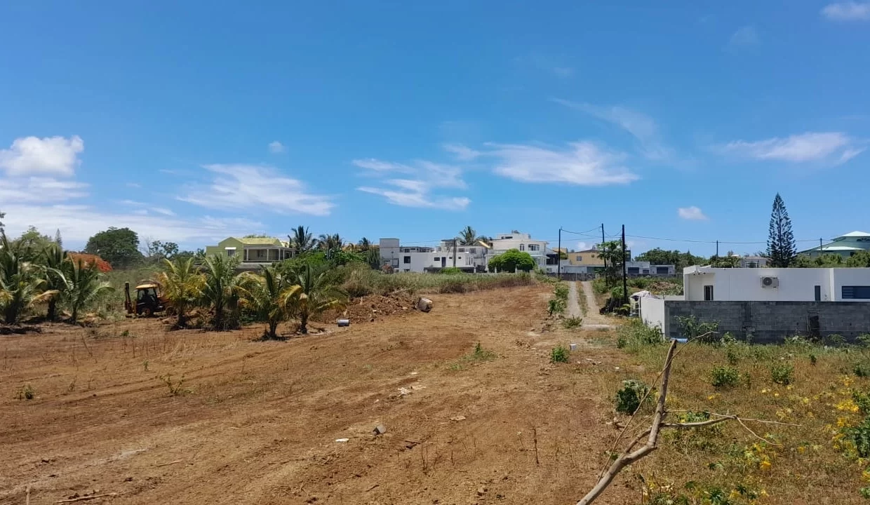 9 perches Residential Land for Sale – Calodyne, Grand Gaube 2