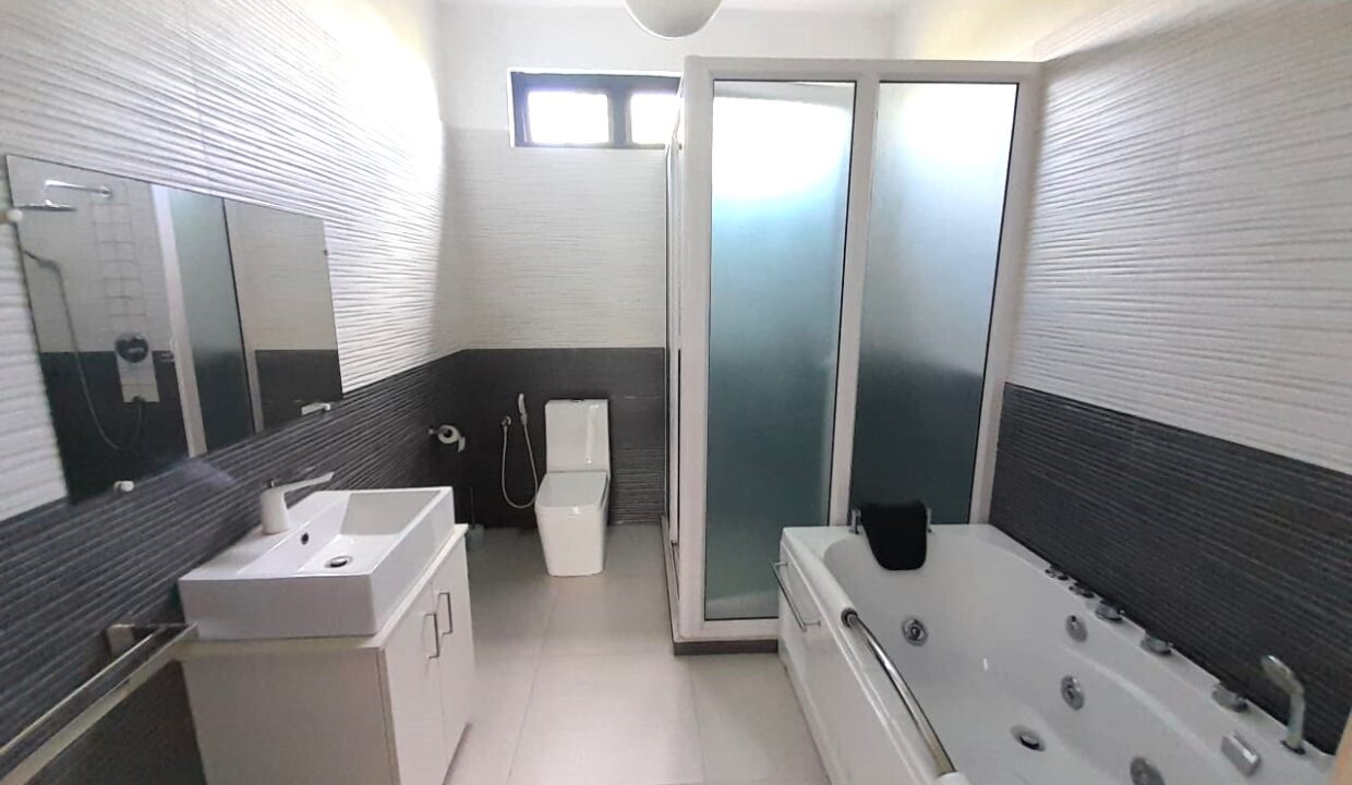 Individual Villa for Rent – Pereybere(1)