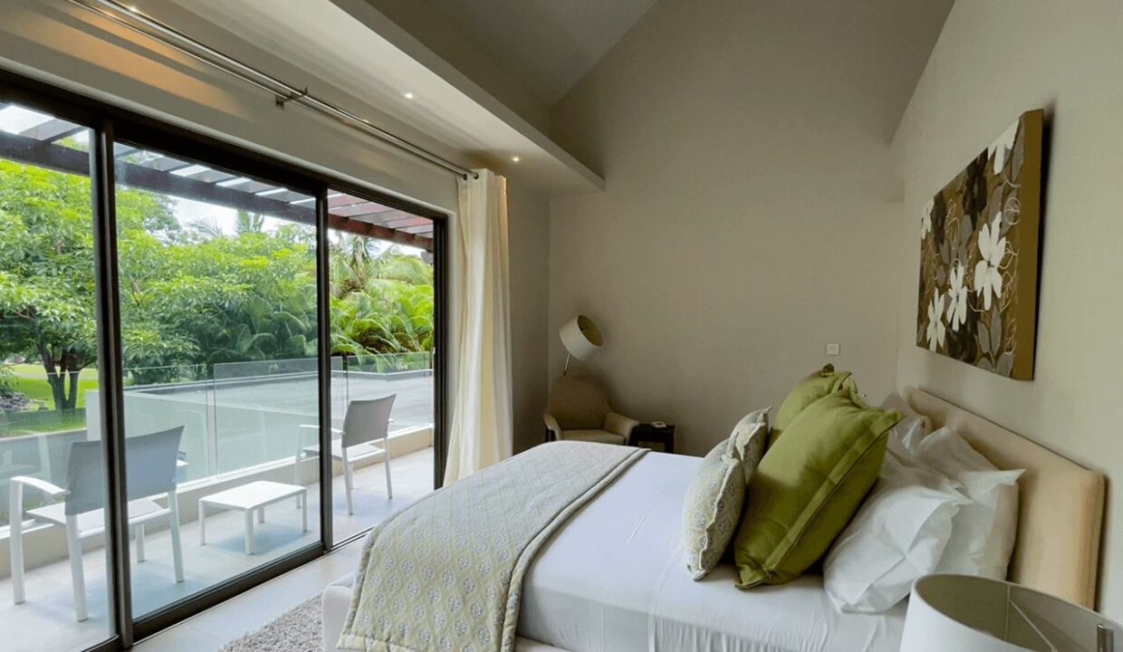 Luxurious Golf Villa for Rent – Anahita Golf Resort, Beau Champ 15