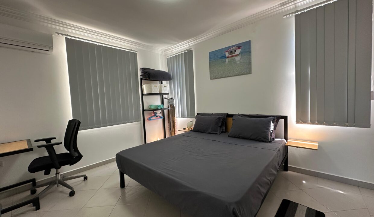 Residential Building for Sale – Poste Lafayette9