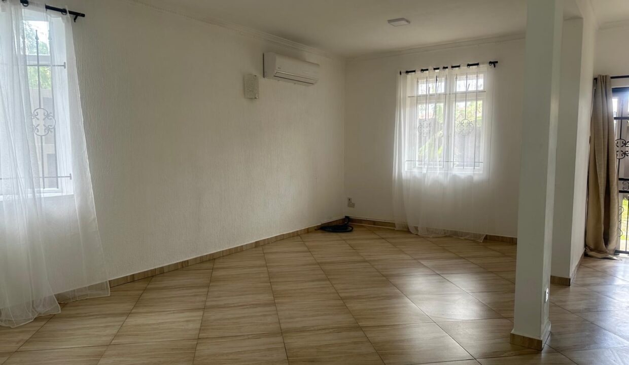 Villa for sale in Cap Malheureux 10