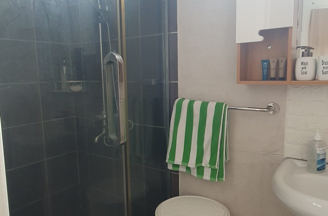 Villa with private pool for Rent in Flic en Flac 20