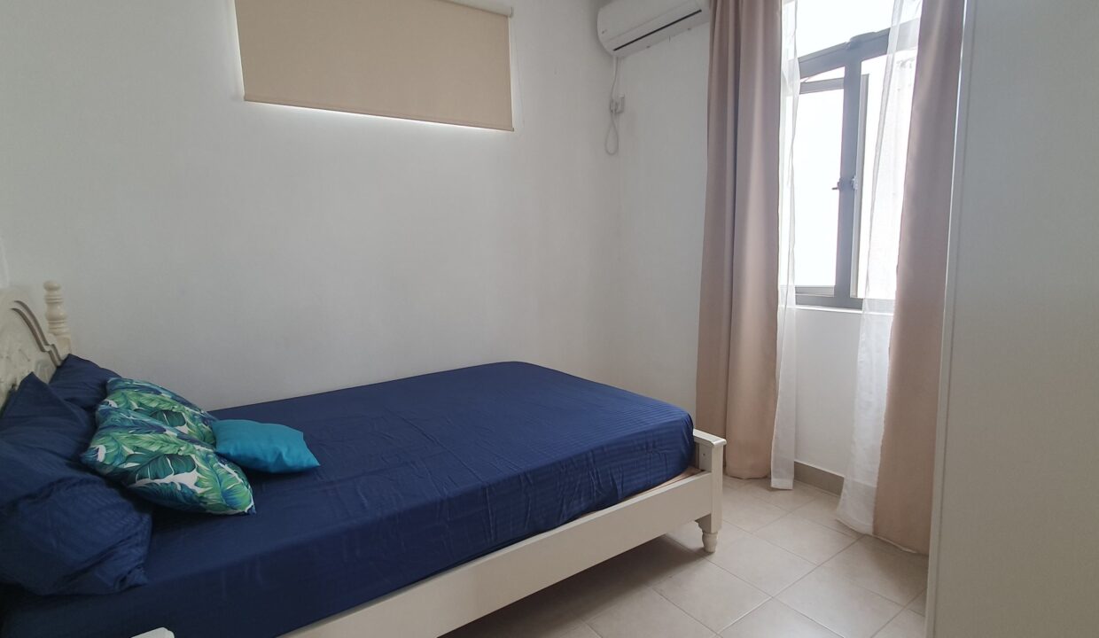 Villa with private pool for Rent in Flic en Flac 9