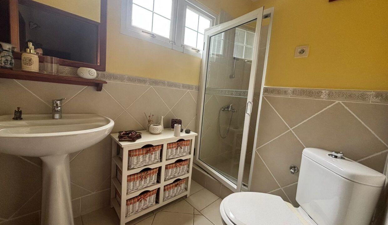 house for sale in floreal 12