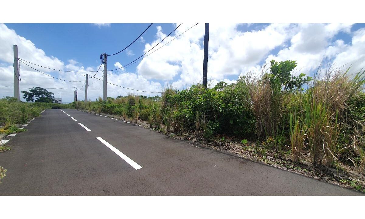 14.90 perches prime Residential Land for Sale in Rose Belle 1