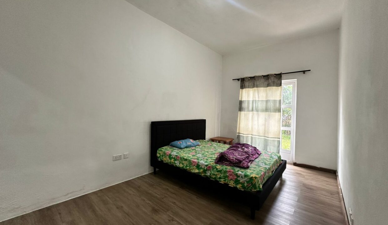 4 bedroom apartment for rent unfurnished ebène morcellement cybercity 7