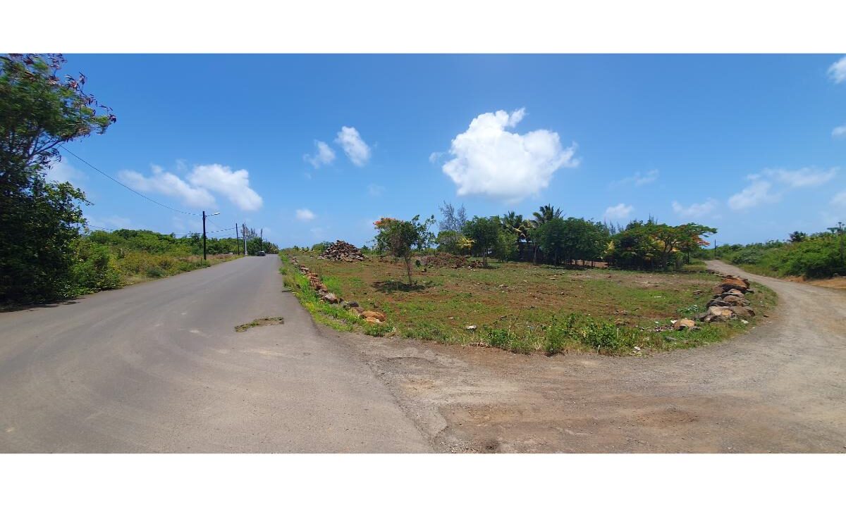 7.39 perches Residential plots for Sale St Antoine Goodlands 4