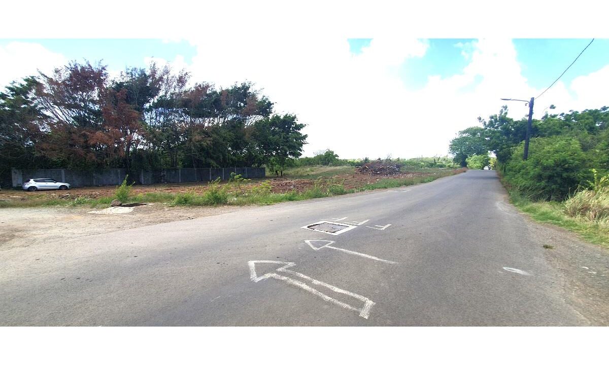 7.39 perches Residential plots for Sale St Antoine Goodlands 6