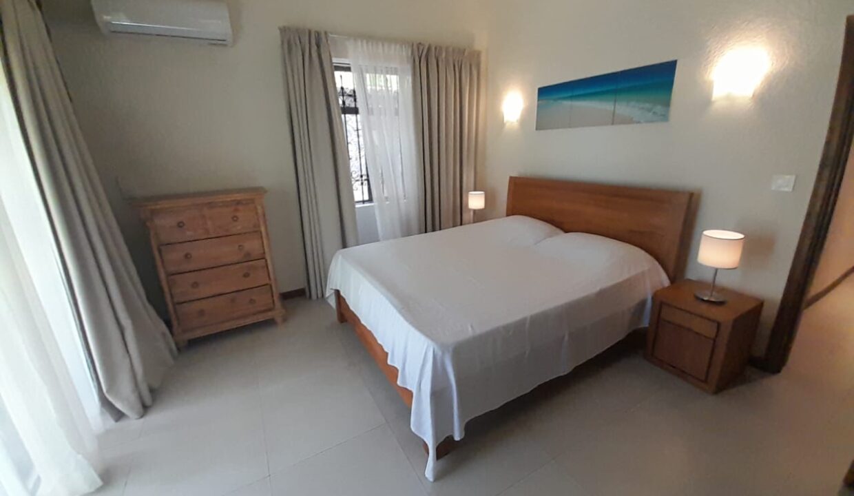 Beachfront Villa for sale in Butte à l’Herbe,Calodyne 9