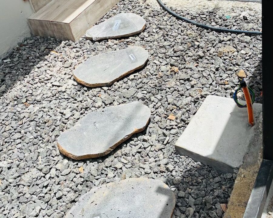 Brand new furnished duplex for rent in Grand Baie (3)