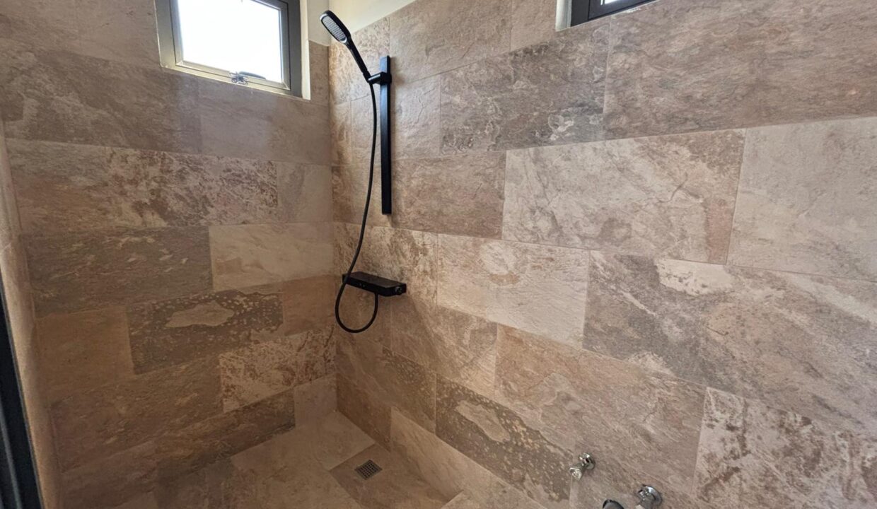 Brand new furnished duplex for rent in Grand Baie (9)