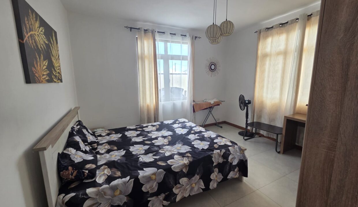 Elegant Modern 4 bedroom Villa for Sale in Grand Gaube 12