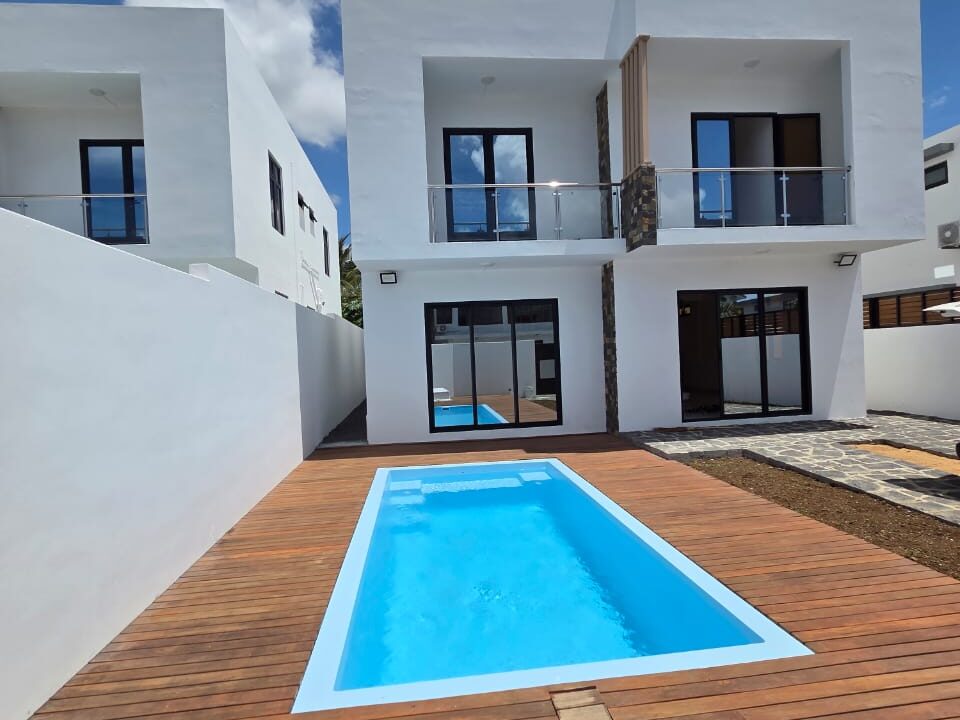 Elegant Villa for Sale in Trou aux Biches 8