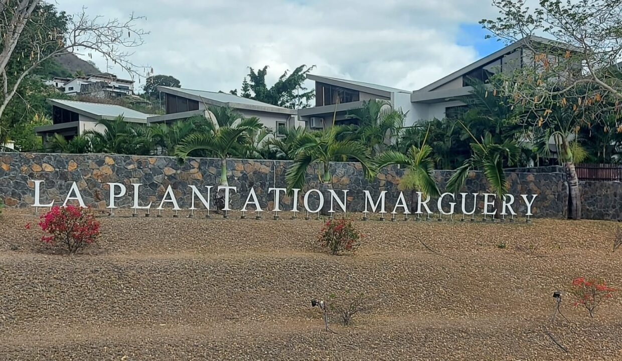 FOR SALE _ Prestige Villa - Plantation Marguery, Rivière Noire 1