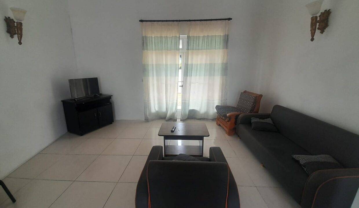 Furnished ground floor apartment for rent in Ebene – Morc Cybercity6